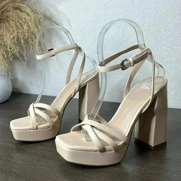BP Tavey Nude Block Heel Platforms Strappy Sandals - Picture 1 of 9